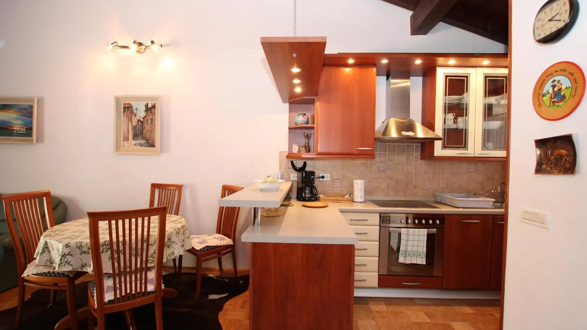 Ferienhaus Sofia Adria Poreč 0*,  Hırvatistan